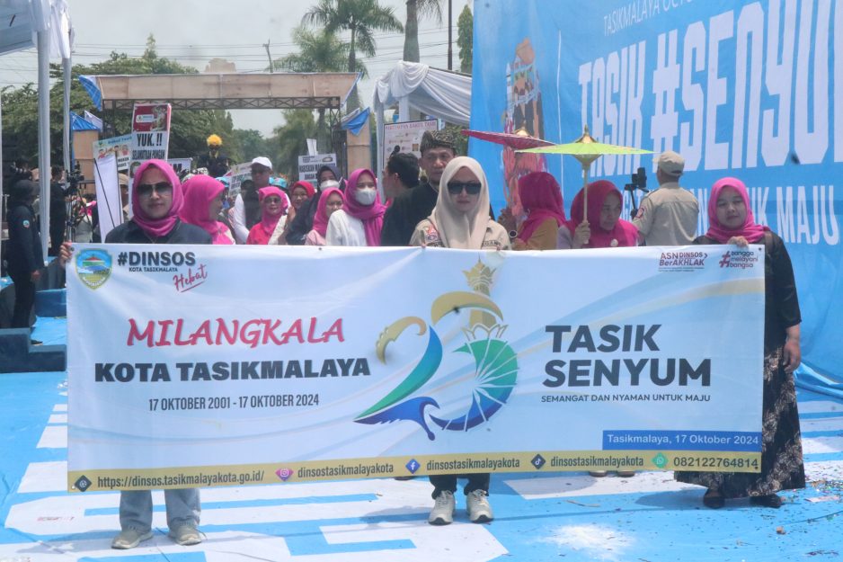 Dinas Sosial Kota Tasikmalaya Ikut Berpartisipasi pada Acara Helaran Budaya Pawai Jampana Kota Tasikmalaya                                                        “TASIKMALAYA OCTOBER FESTIVAL (TOF)”